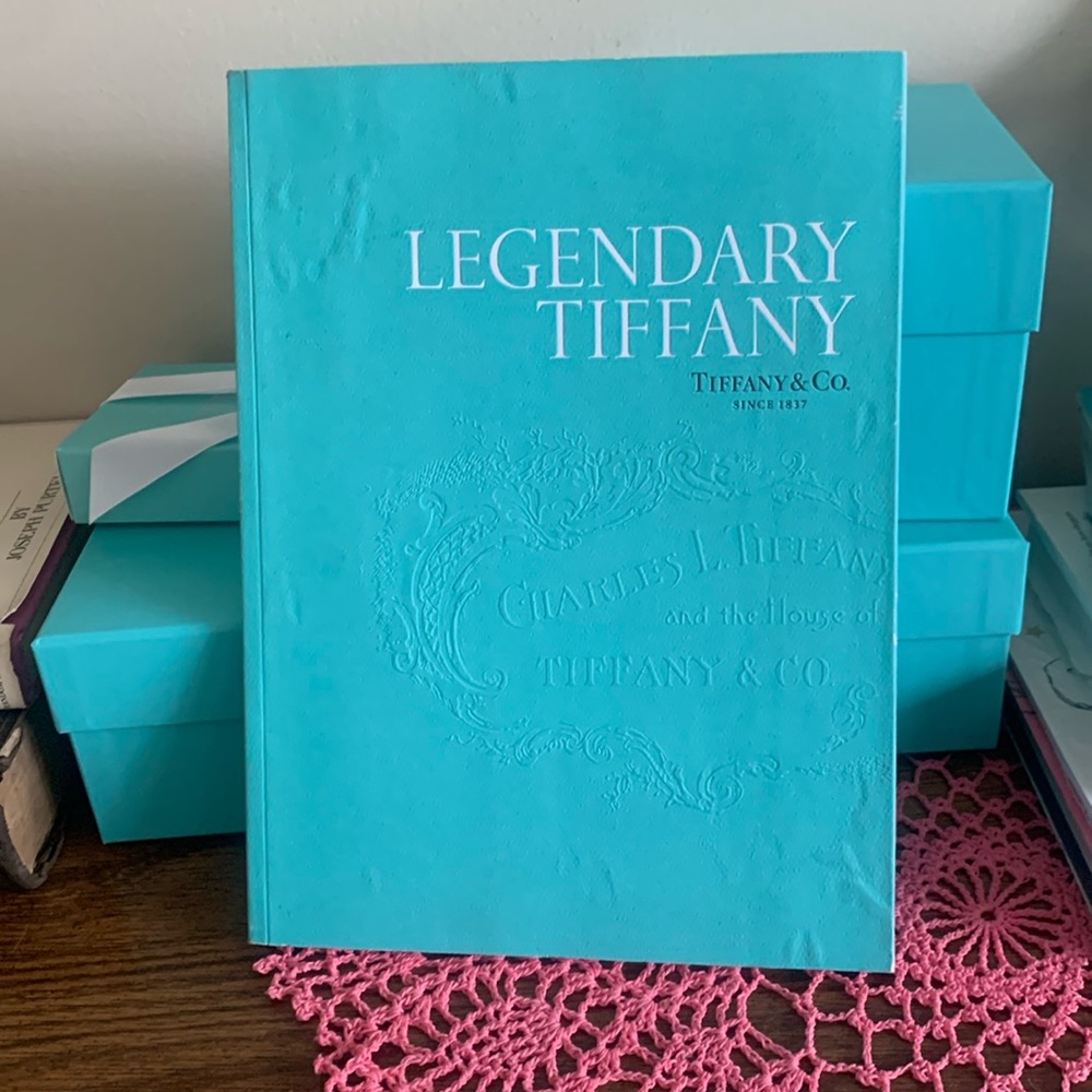 Legendary Tiffany by Tiffany & Co. Like New rare 2011 PB Illustrated